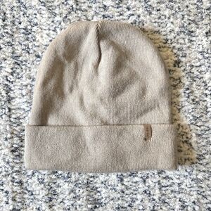 Womens Classic Beige Toque/Beanie